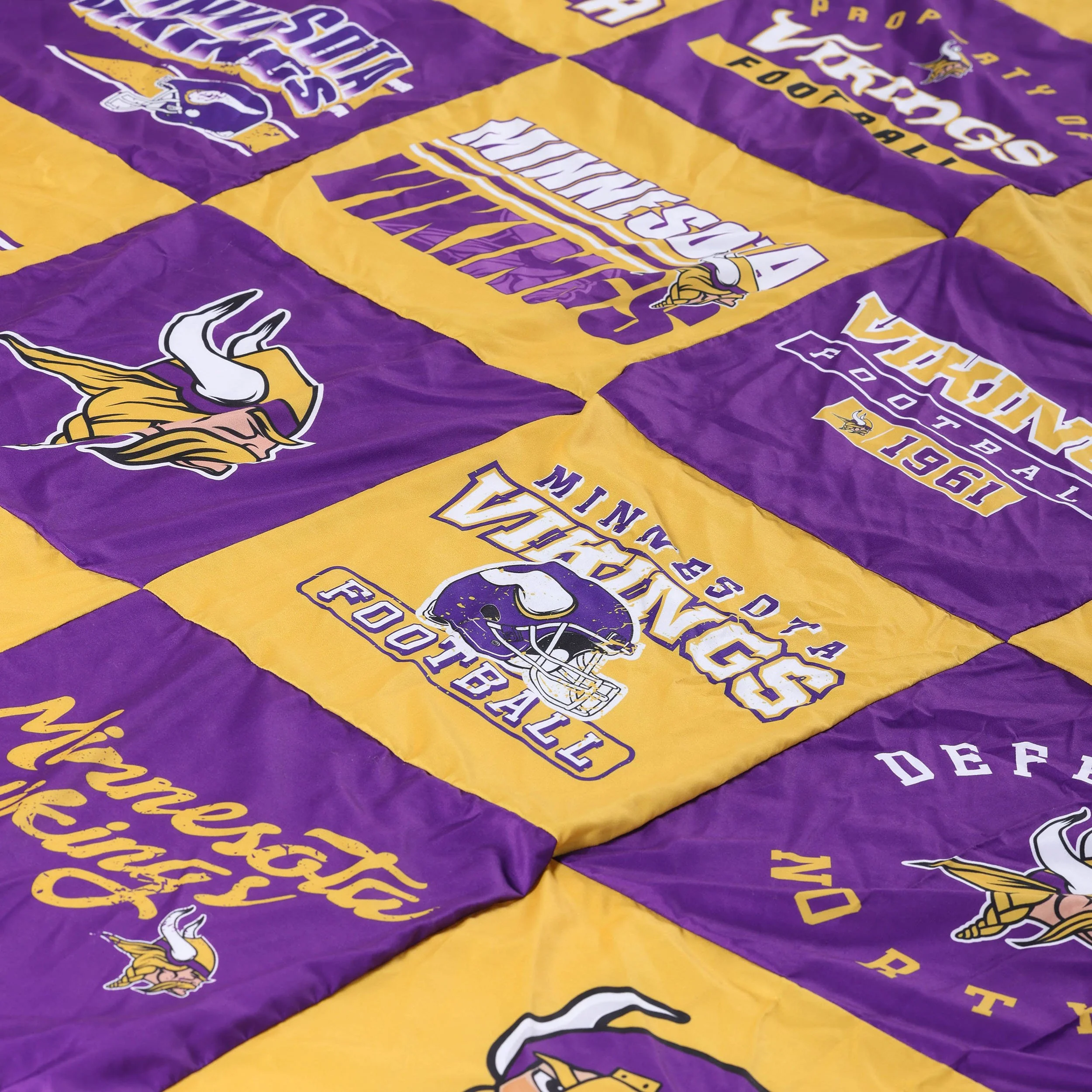 Minnesota Vikings NFL Team Pride Patches Quilt - Image 5