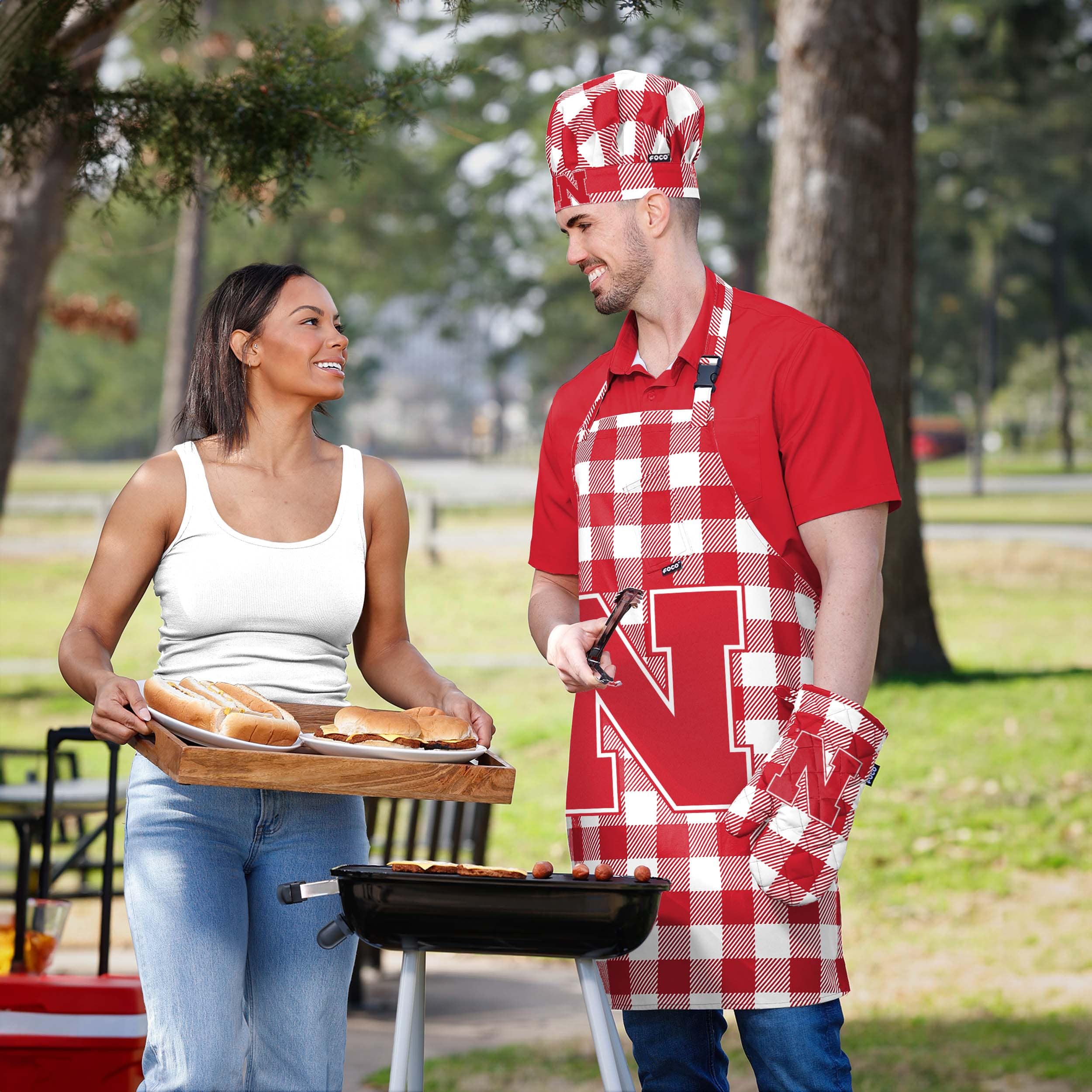 Nebraska Cornhuskers NCAA Plaid Chef Set - Image 5