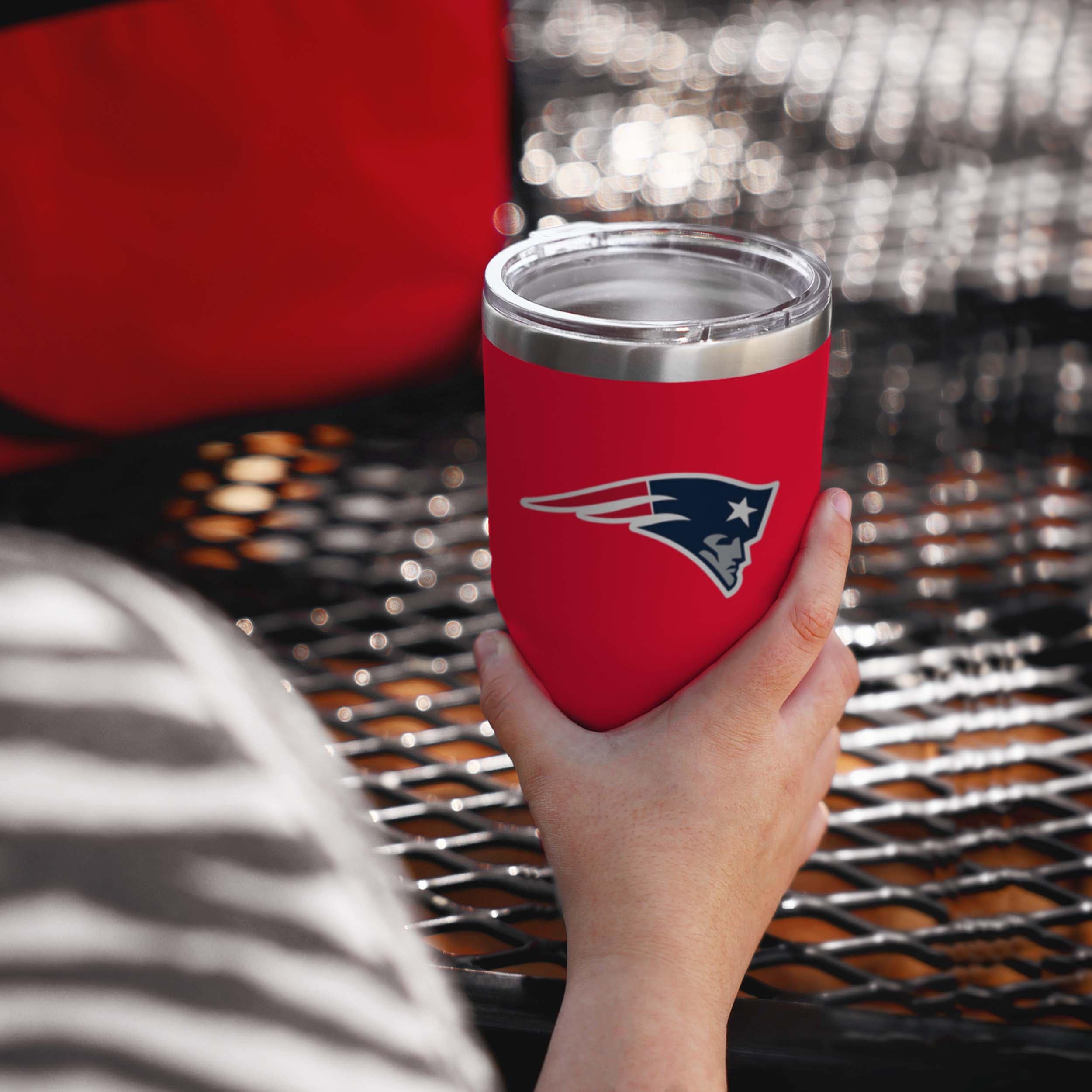 New England Patriots NFL Red Team Logo 30 oz Tumbler - Image 2