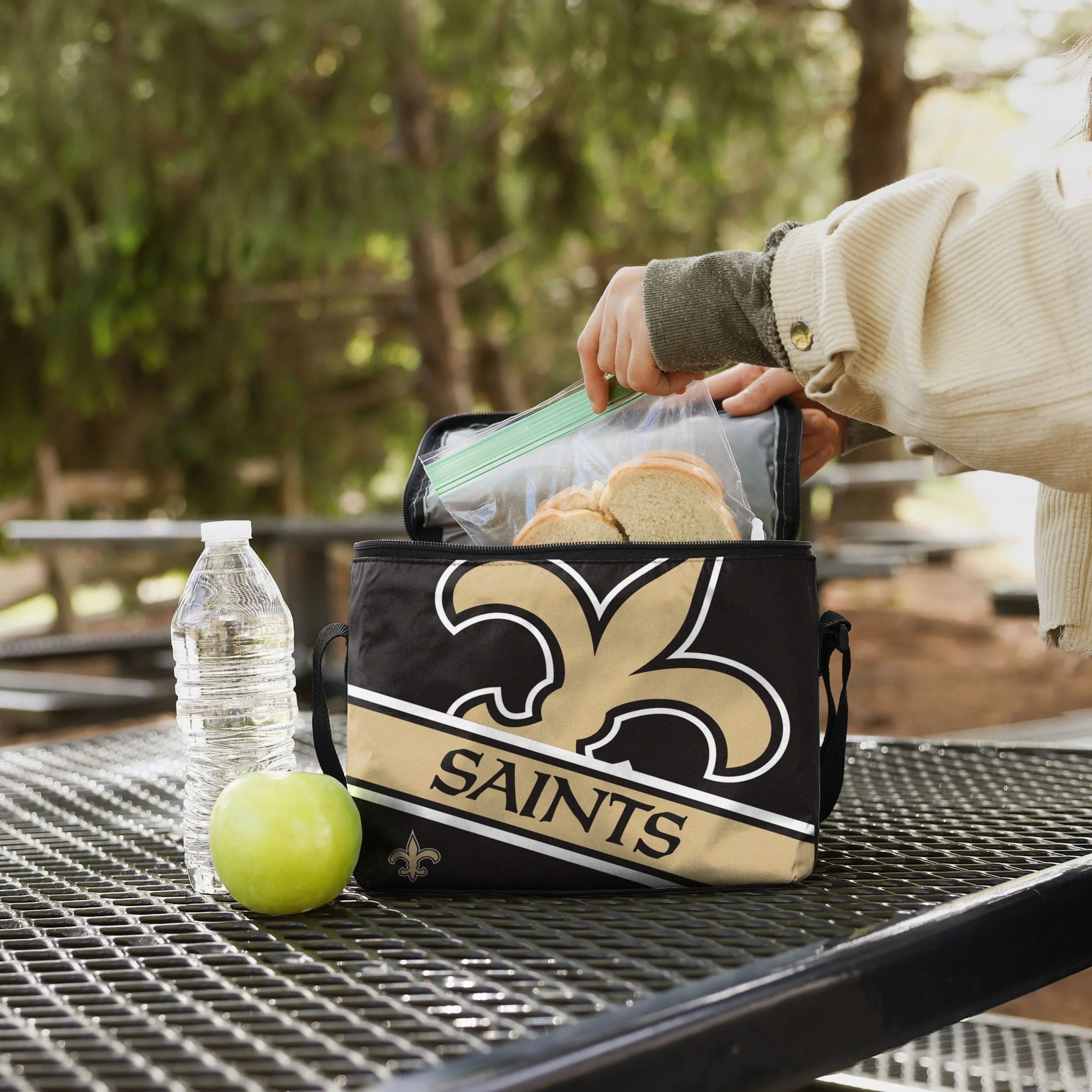 New Orleans Saints NFL Big Logo Stripe 6 Pack Cooler - Image 3