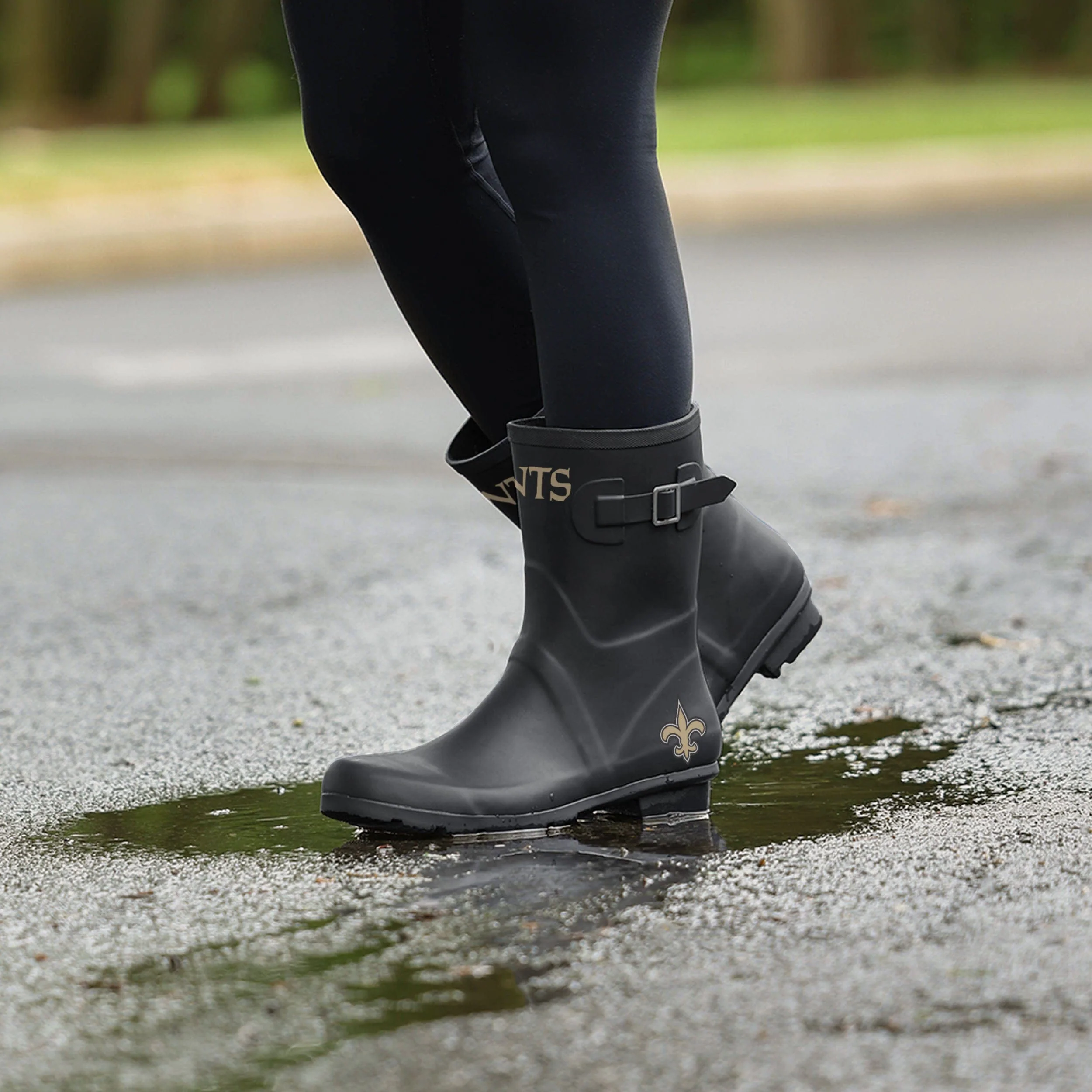 New Orleans Saints NFL Womens Storm Ready Rain Boots - Image 3
