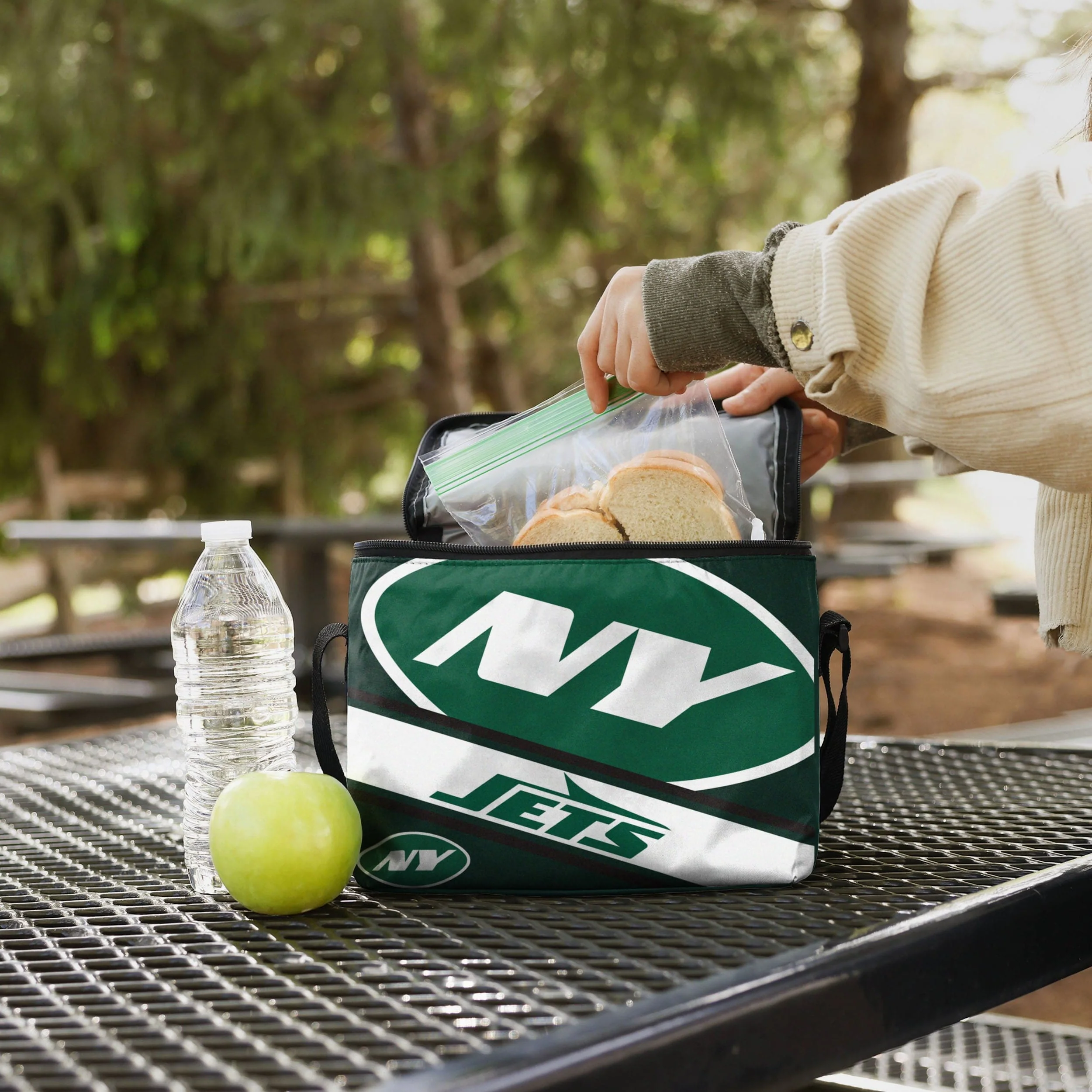 New York Jets NFL Big Logo Stripe 6 Pack Cooler - Image 3