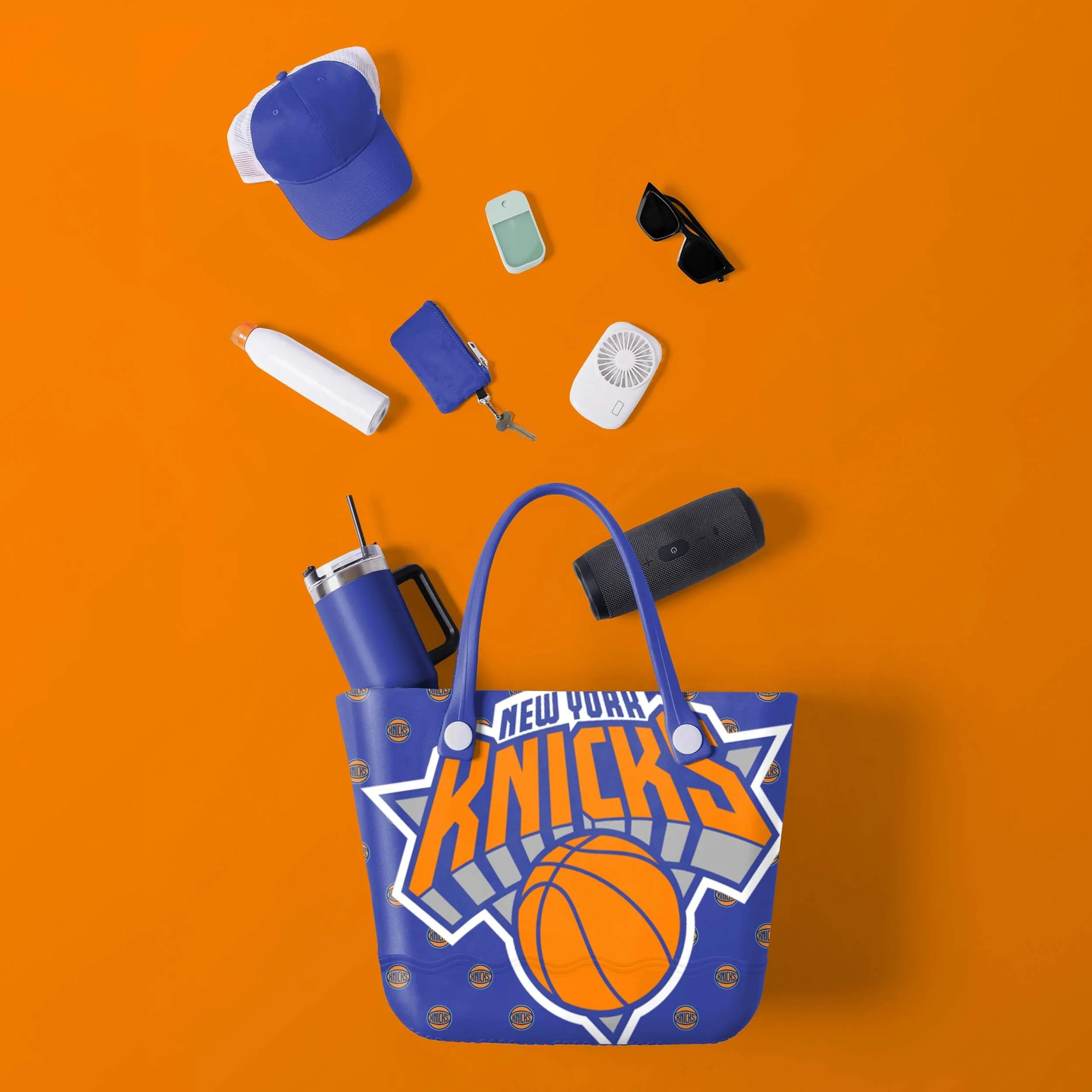 New York Knicks NBA Big Logo Mini Print Tailgate Tote Bag - Image 2