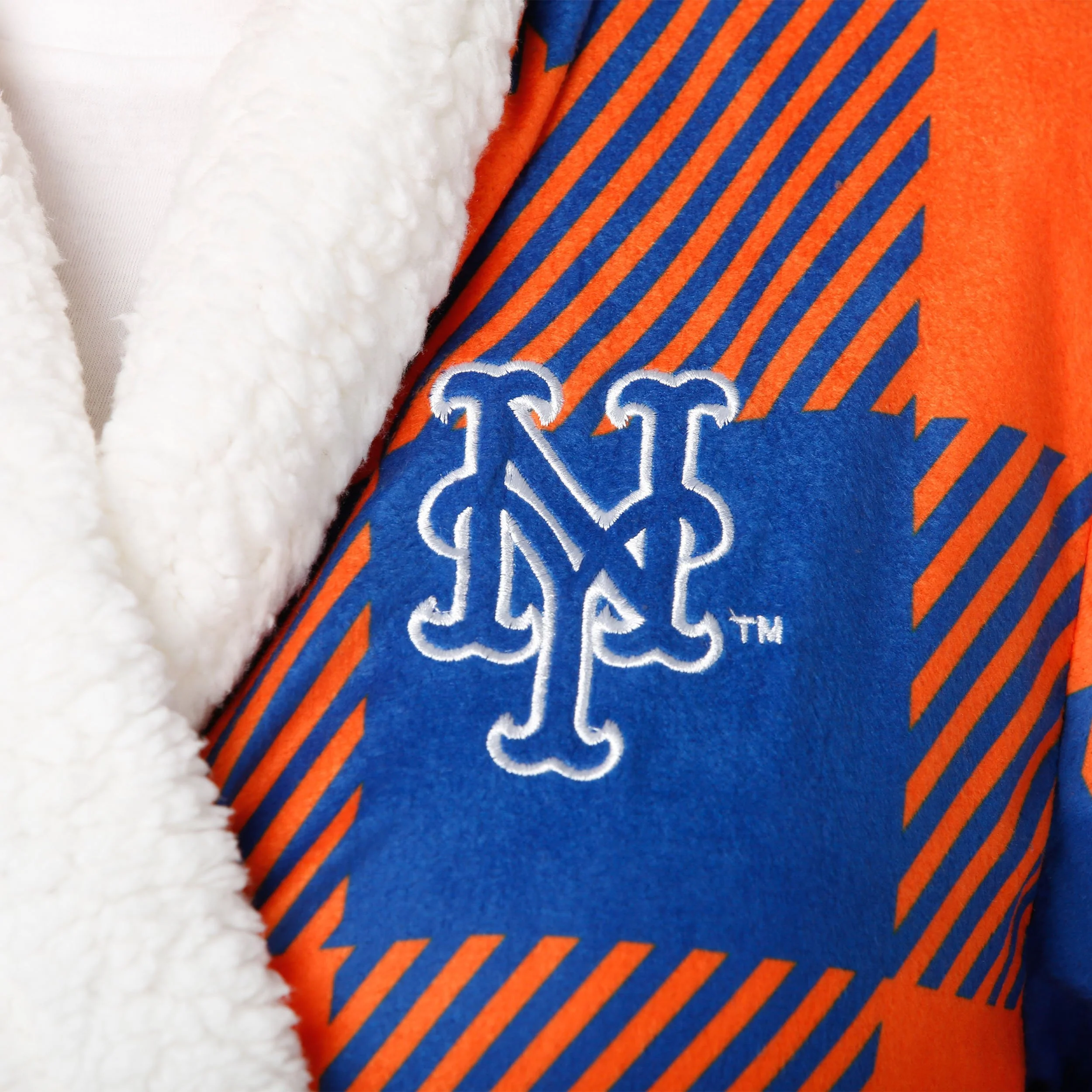 New York Mets MLB Lounge Life Reversible Robe - Image 2