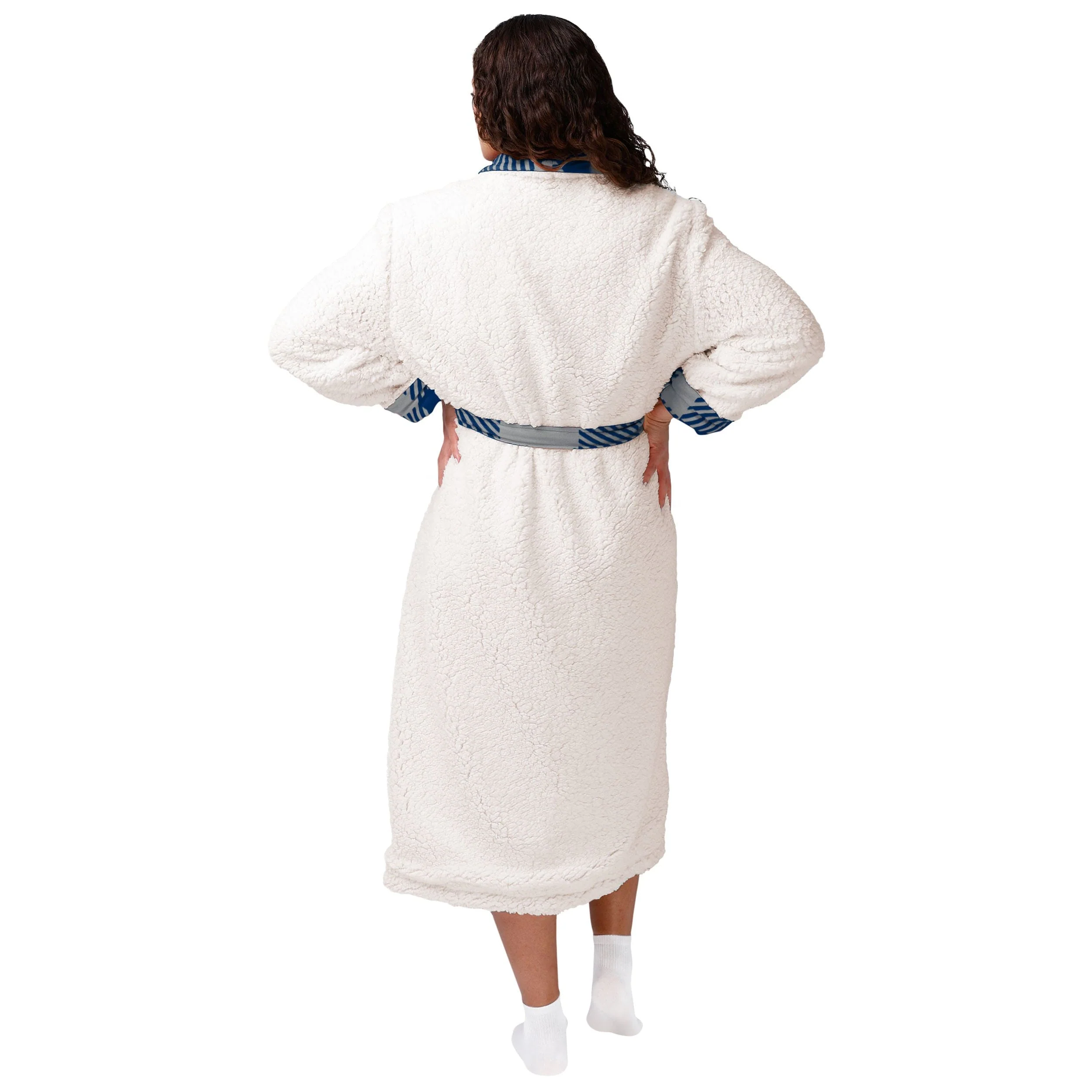New York Yankees MLB Lounge Life Reversible Robe - Image 4