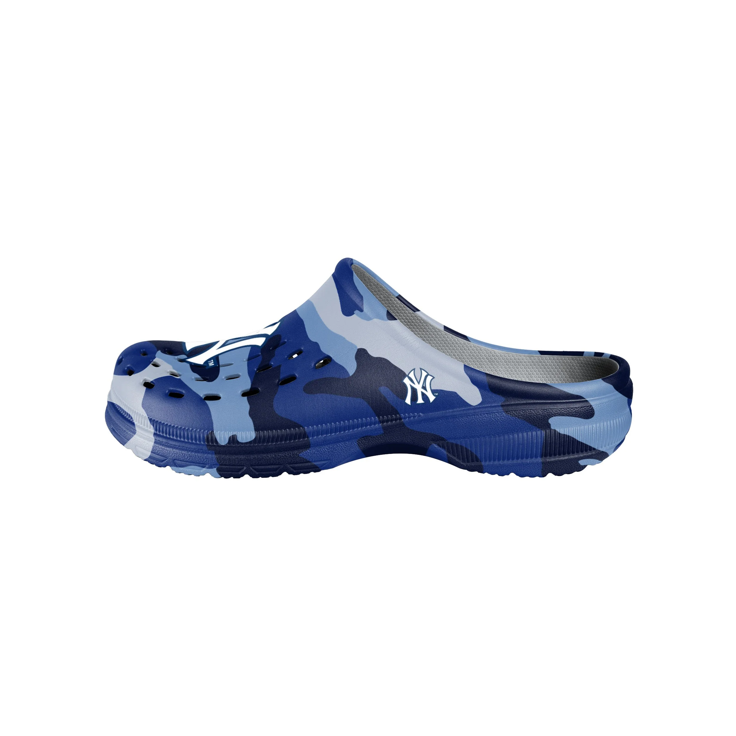 New York Yankees MLB Mens Tonal Camo Clog - Image 2