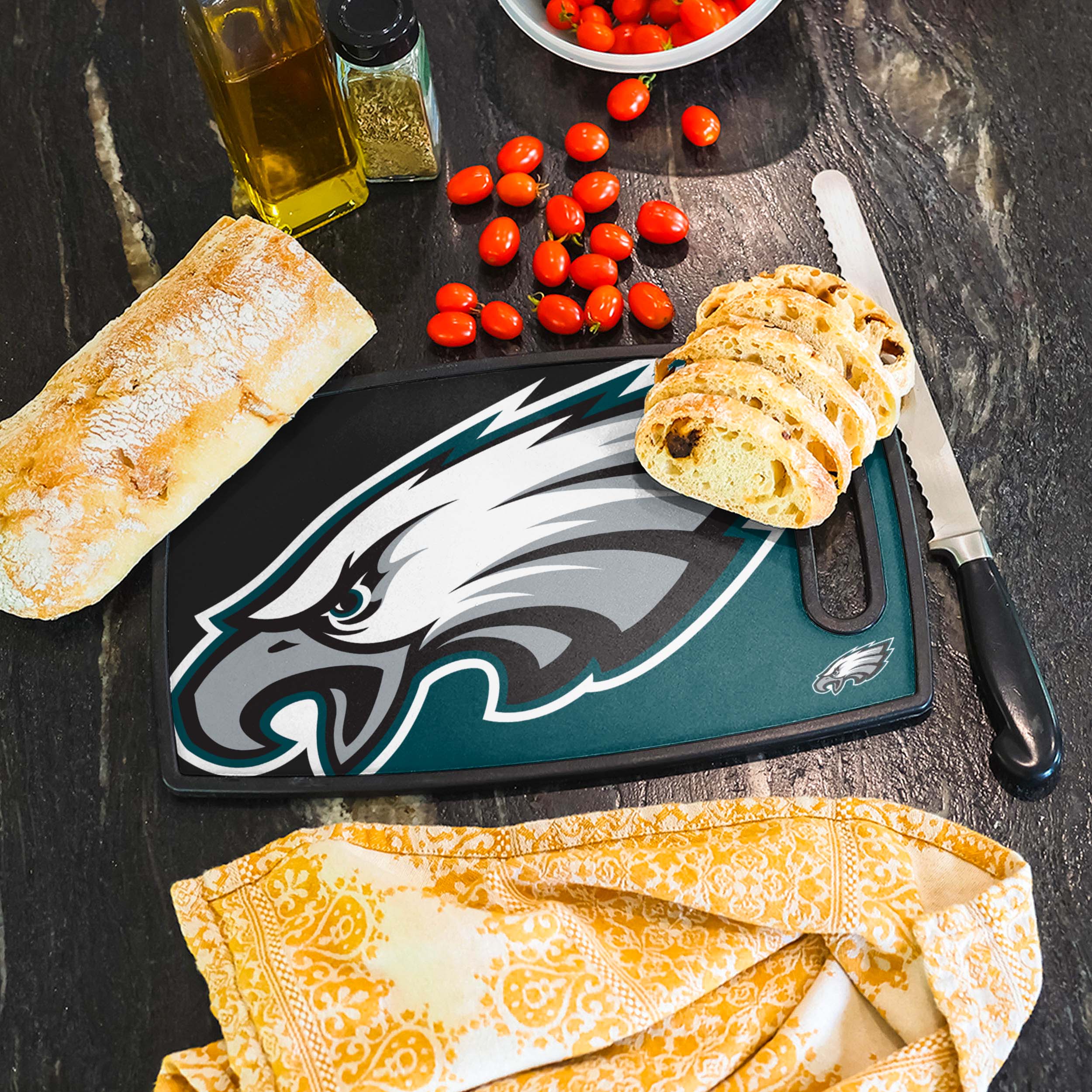 Philadelphia Eagles NFL Big Logo Cutting Board - Image 2