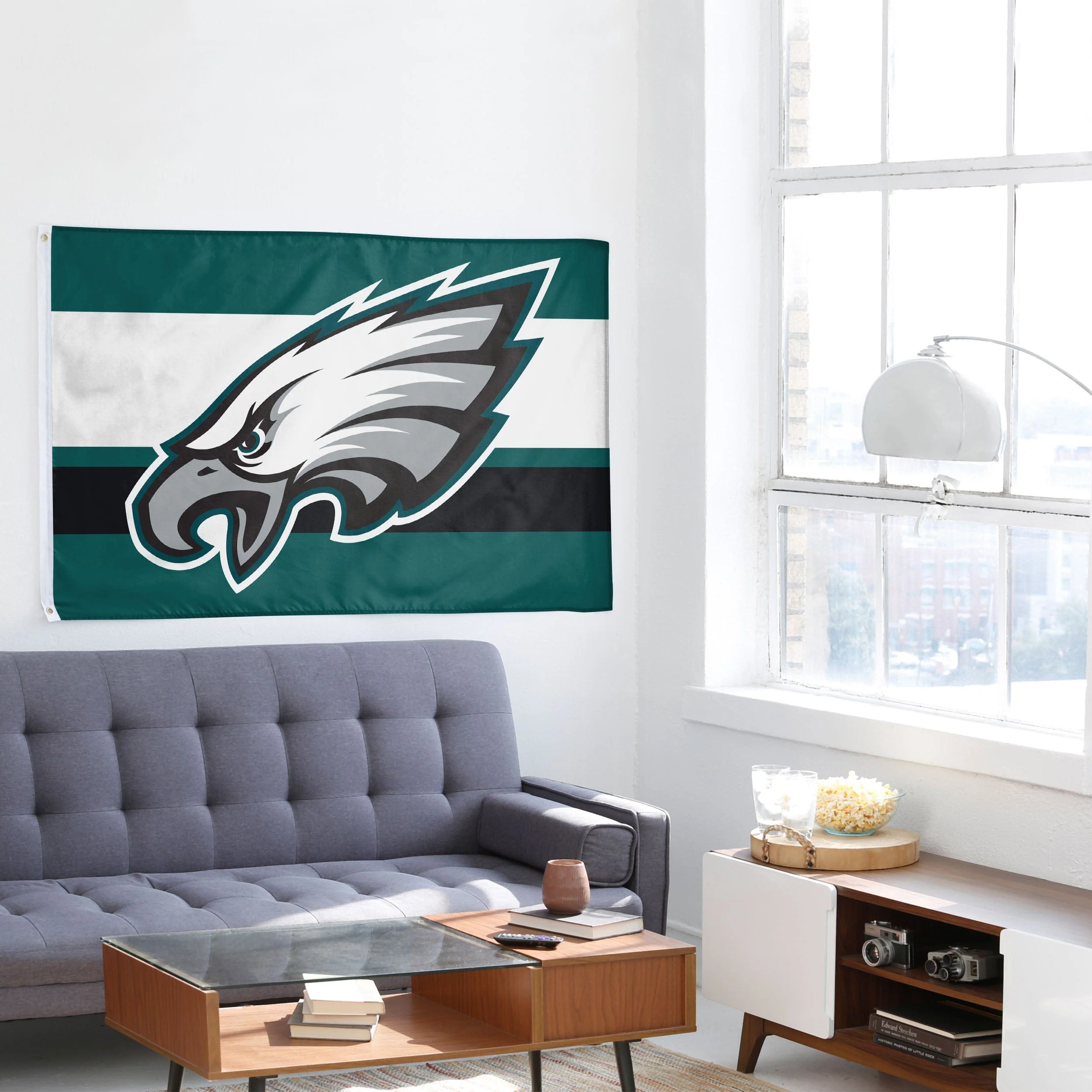 Philadelphia Eagles NFL Big Logo Team Stripe Horizontal Flag - Image 4