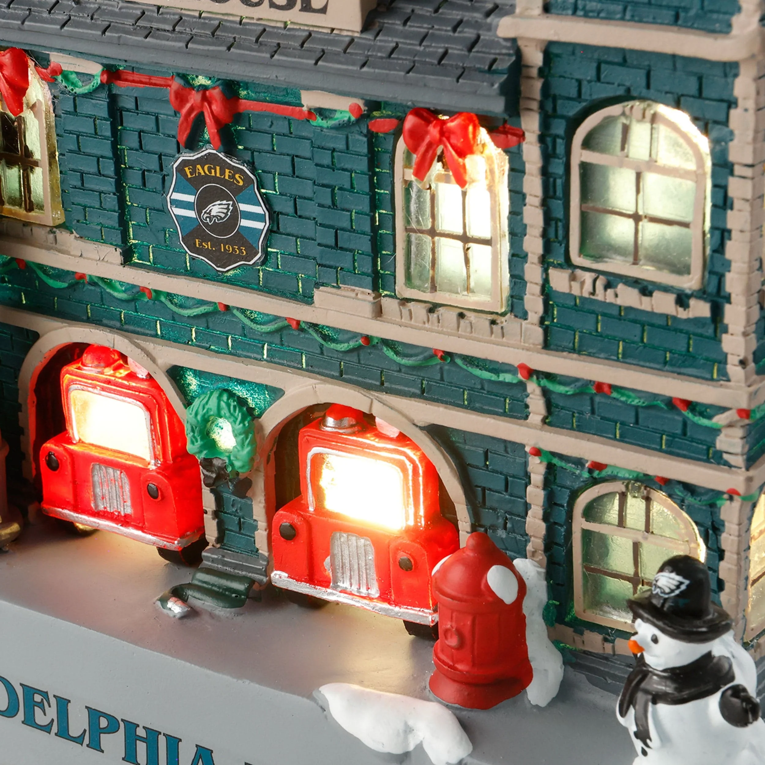 Philadelphia Eagles NFL Light Up Resin Team Firehouse - Image 3