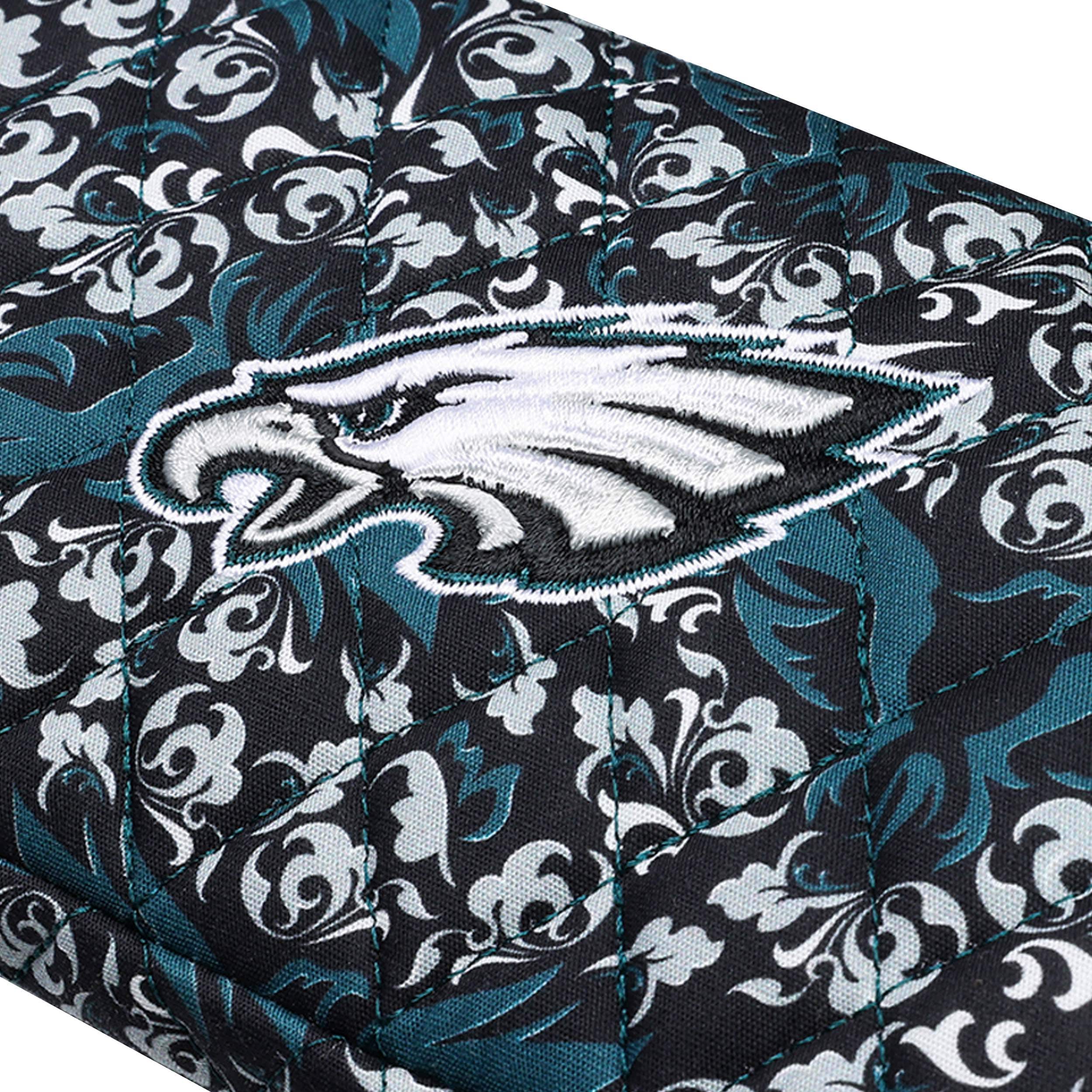 Philadelphia Eagles NFL Quilted Printed Wristlet - Image 6