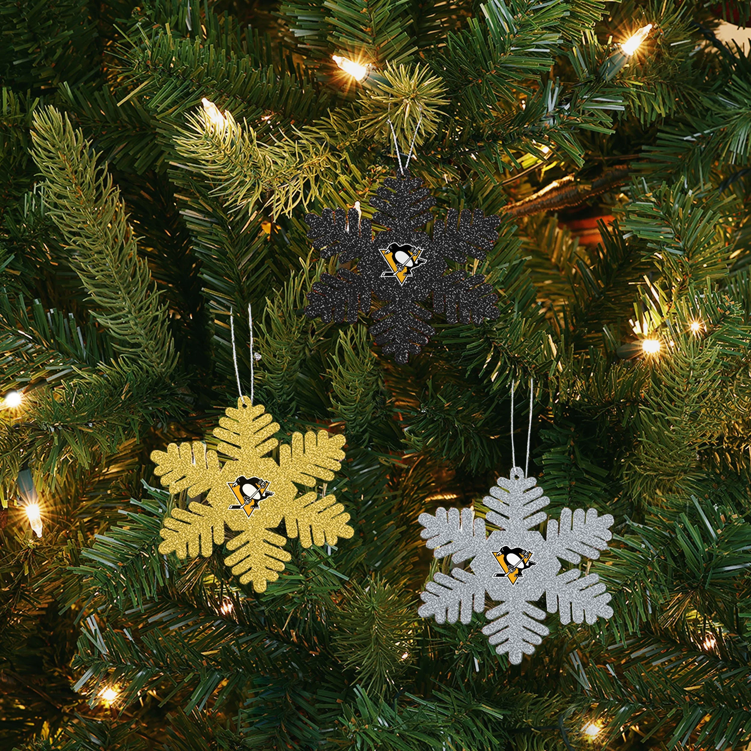 Pittsburgh Penguins NHL 3 Pack Metal Glitter Snowflake Ornament - Image 2