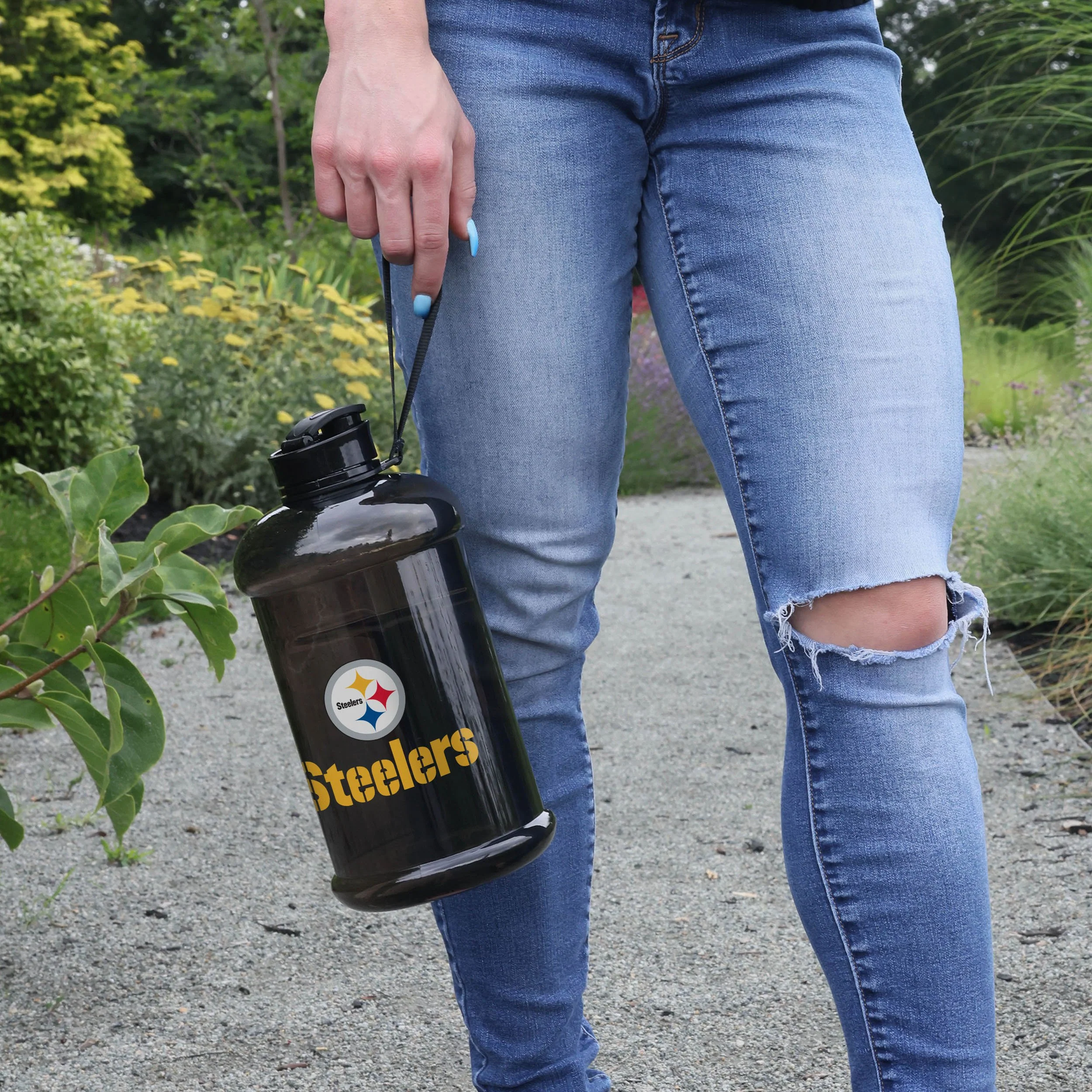 Pittsburgh Steelers NFL Large Team Color Clear Sports Bottle - Image 2