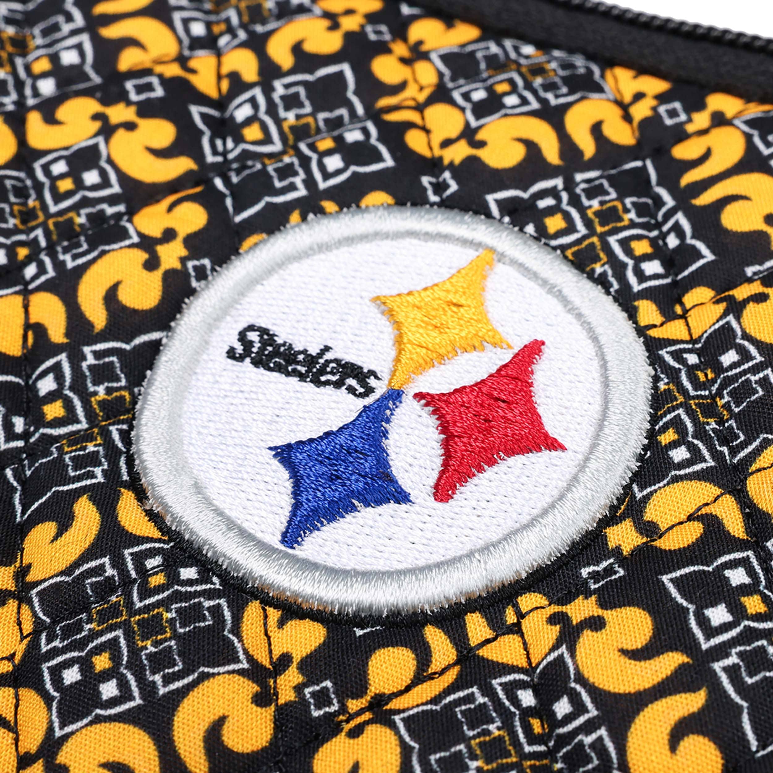 Pittsburgh Steelers NFL Quilted Printed Wristlet - Image 6