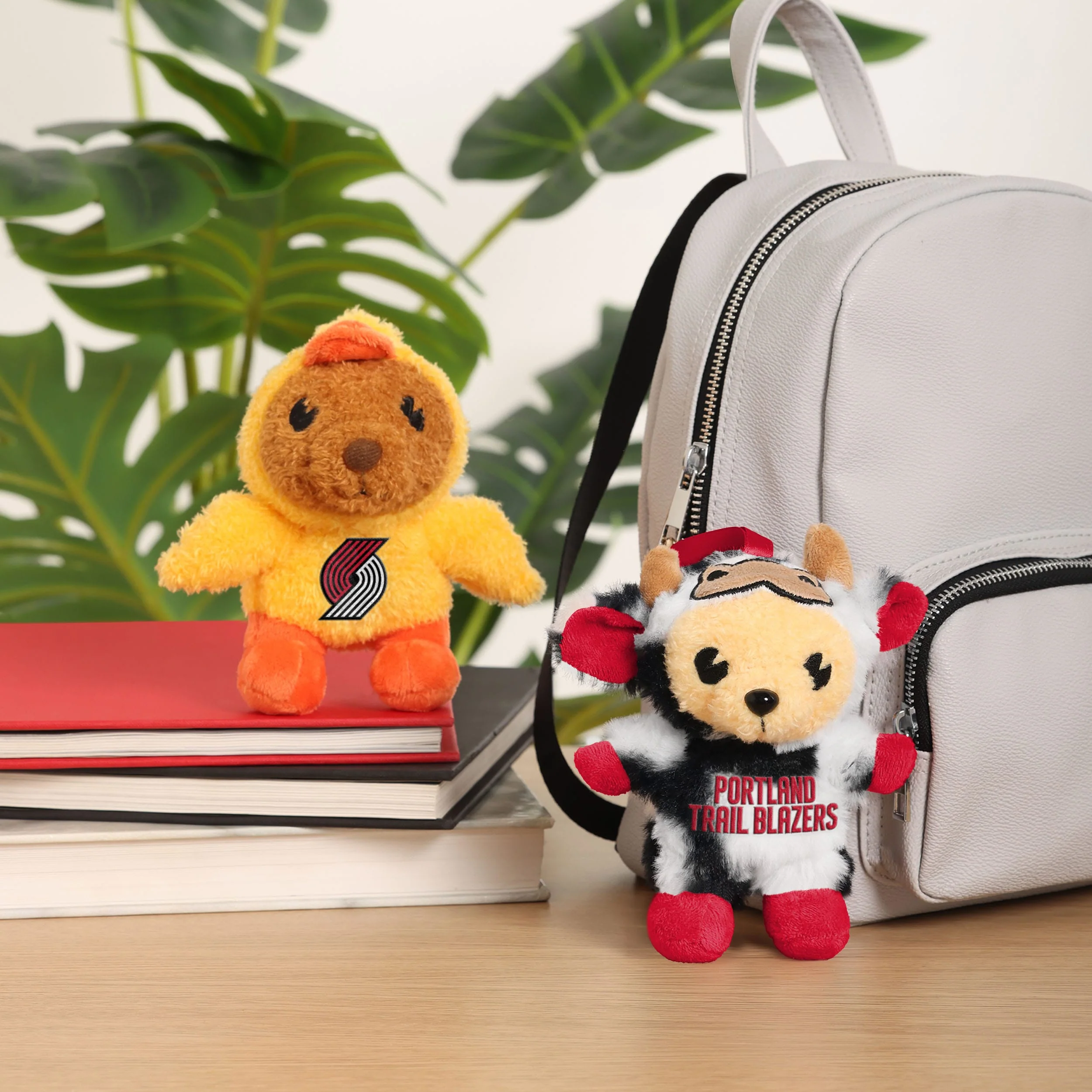 Portland Trail Blazers NBA FOOCOOS Plush Bag Charm Keychain Blind Box Series 1 (PREORDER - SHIPS MID JULY) - Image 4