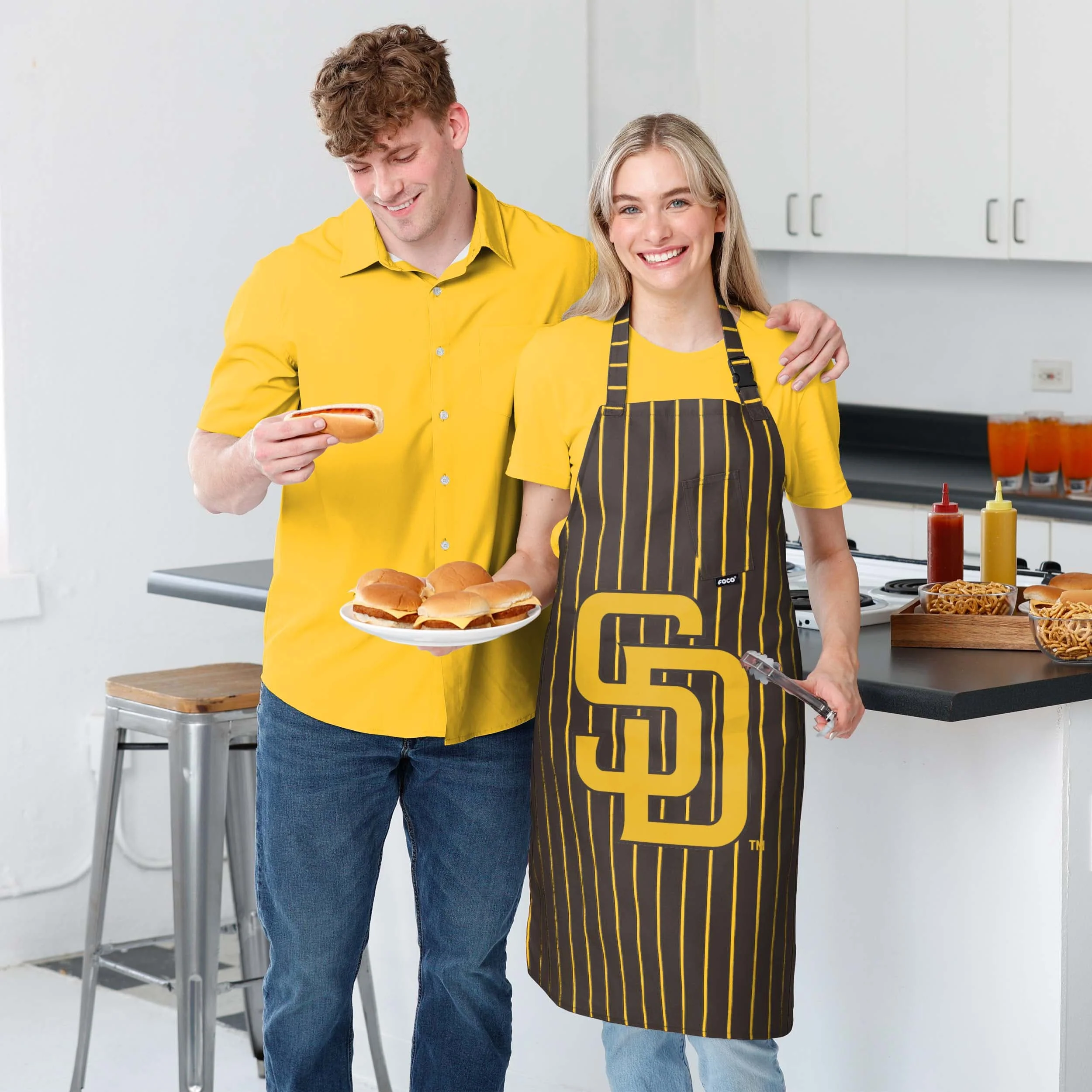 San Diego Padres MLB Pinstripe Apron - Image 5