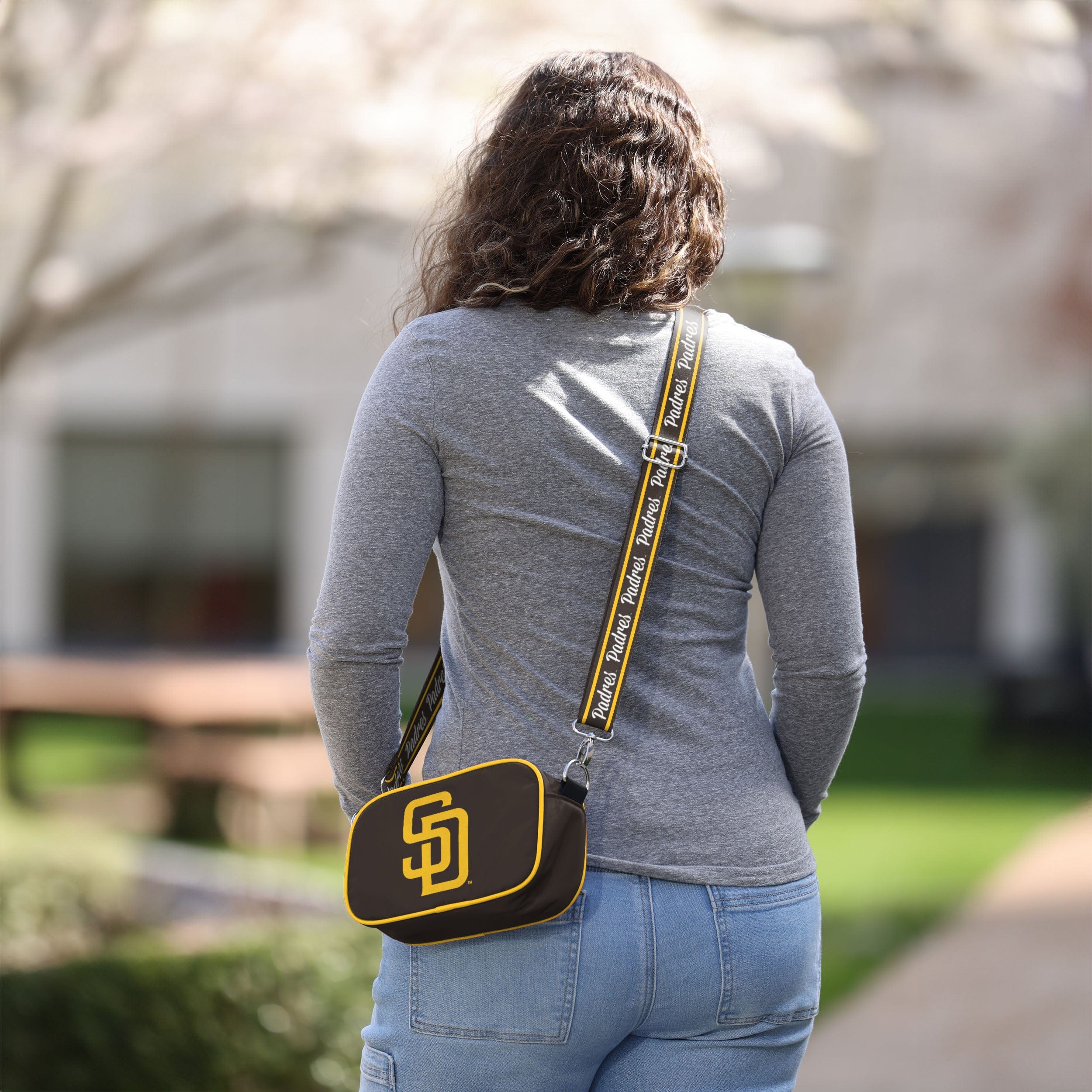 San Diego Padres MLB Team Logo Crossbody Bag - Image 3