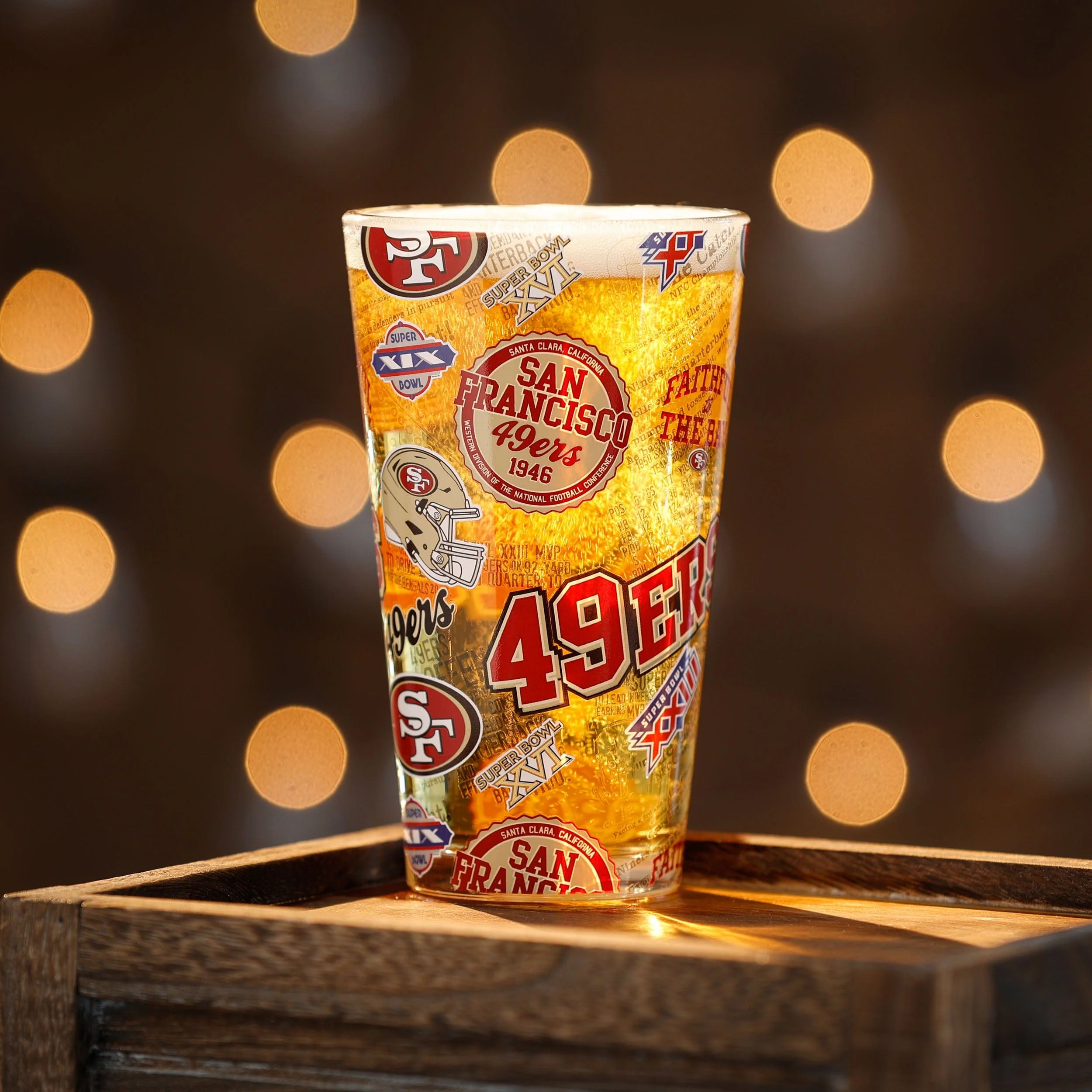 San Francisco 49ers NFL Historic Print Pint Glass - Image 2