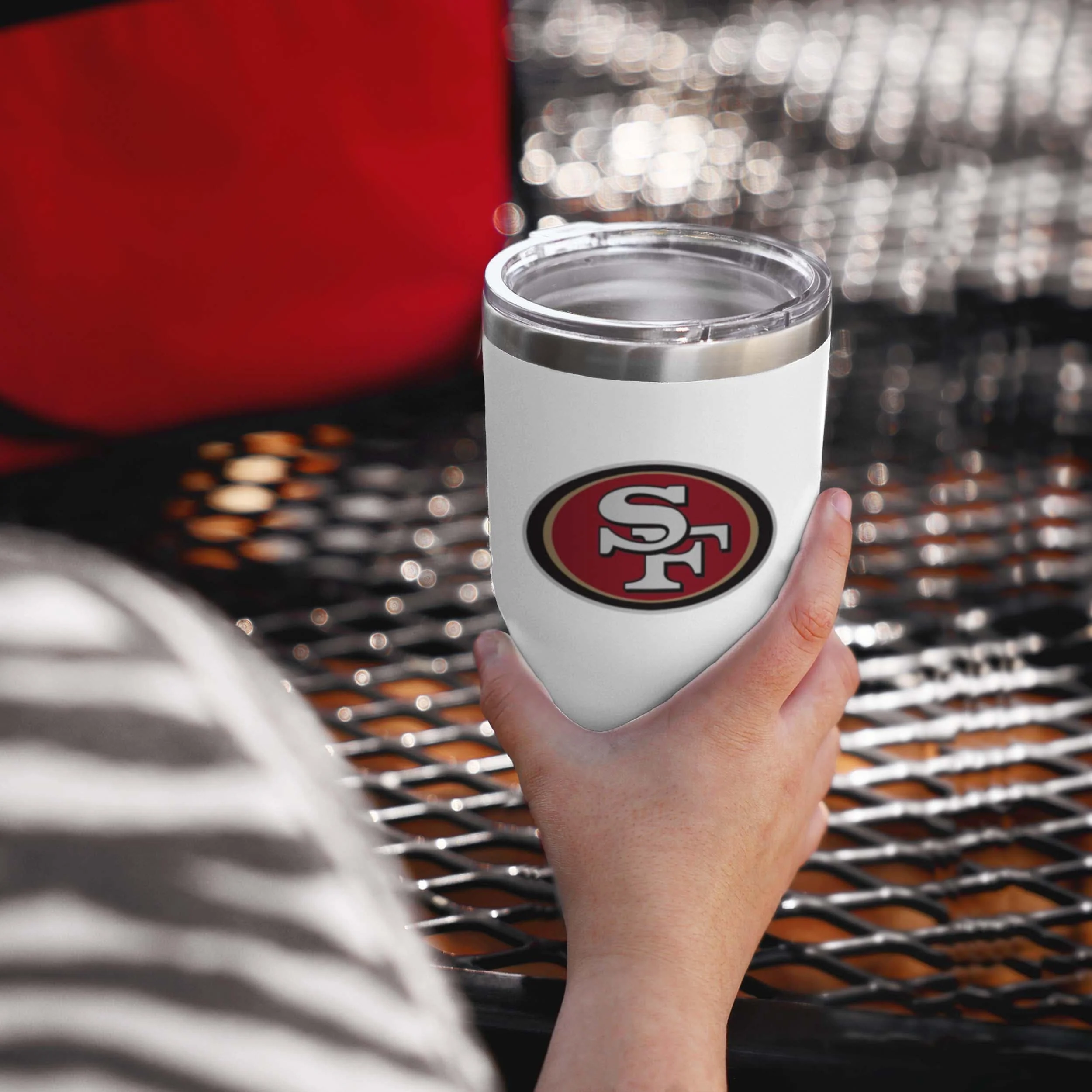 San Francisco 49ers NFL White Team Logo 30 oz Tumbler - Image 2