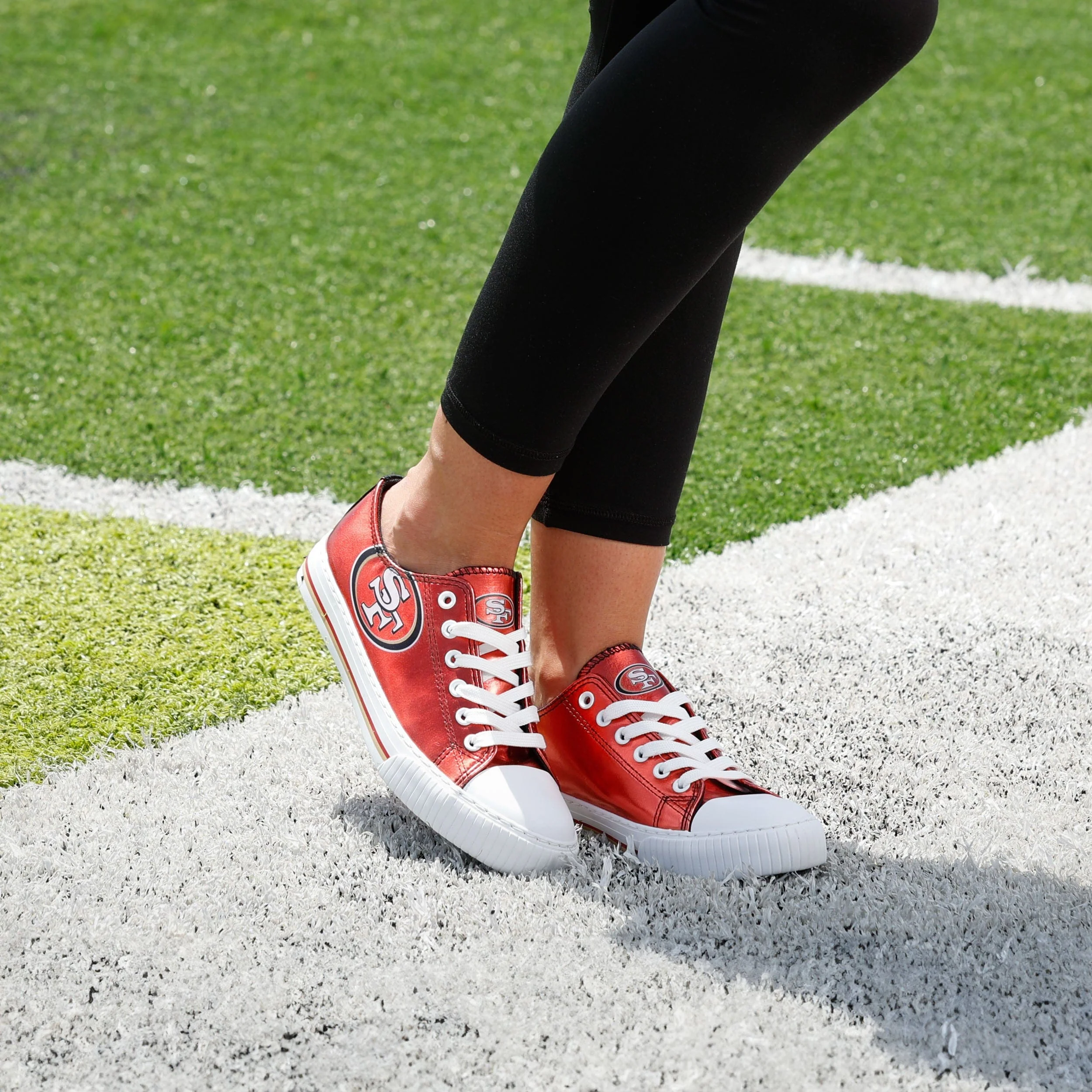 San Francisco 49ers NFL Womens Team Color Metallic Low Top Canvas Shoes - Image 3