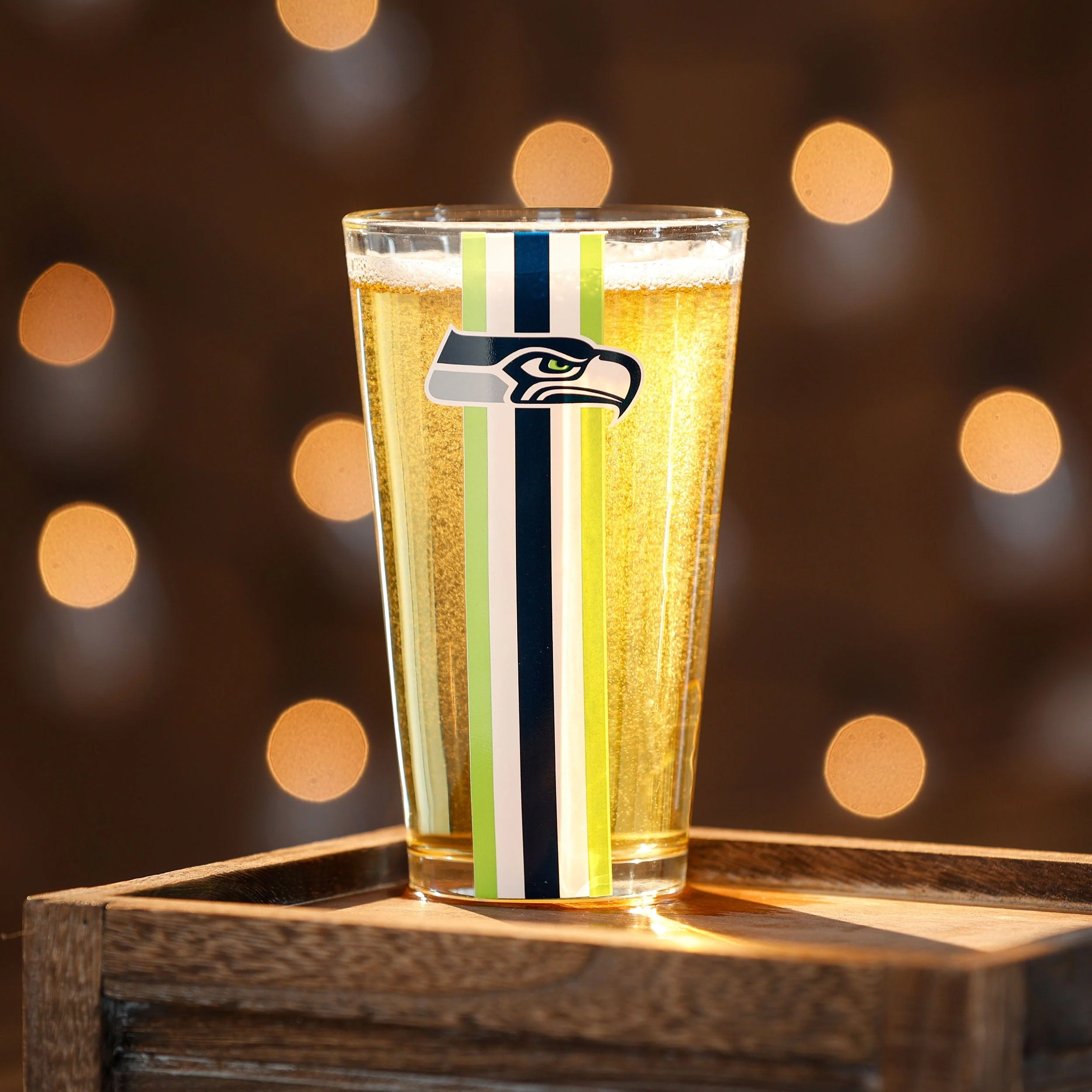 Seattle Seahawks NFL Team Stripe Pint Glass - Image 2