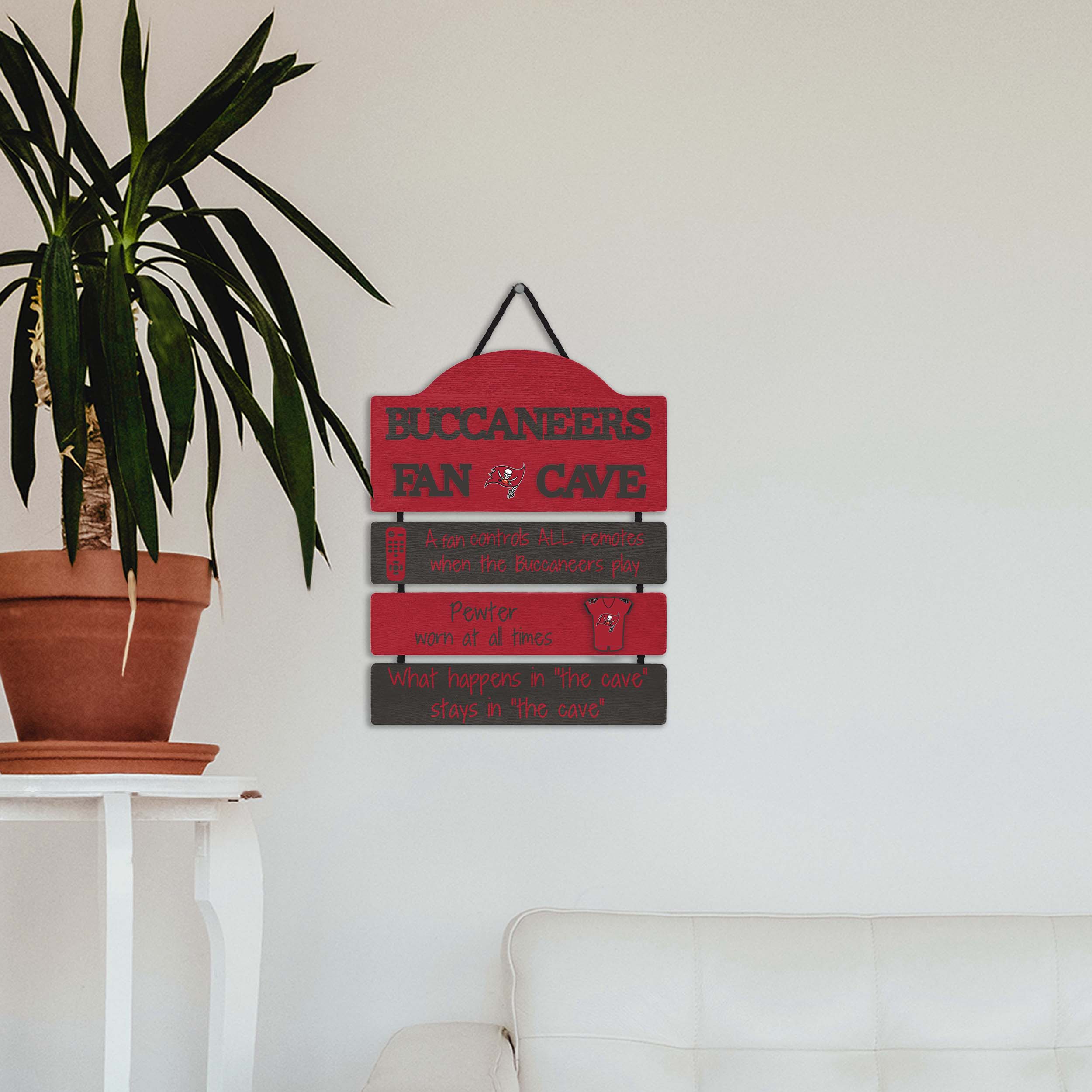 Tampa Bay Buccaneers NFL Fancave Sign - Image 4