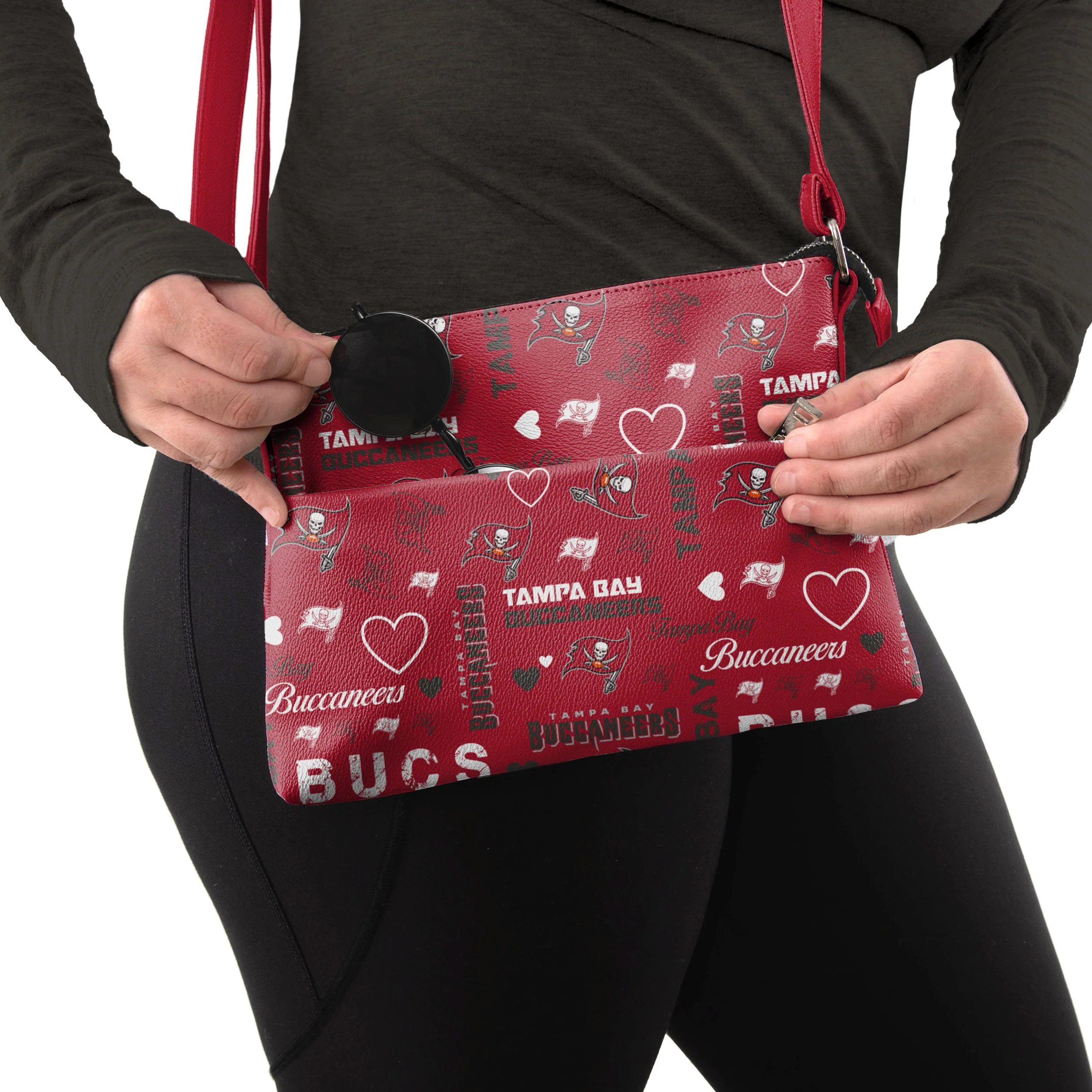 Tampa Bay Buccaneers NFL Logo Love Crossbody Purse - Image 3
