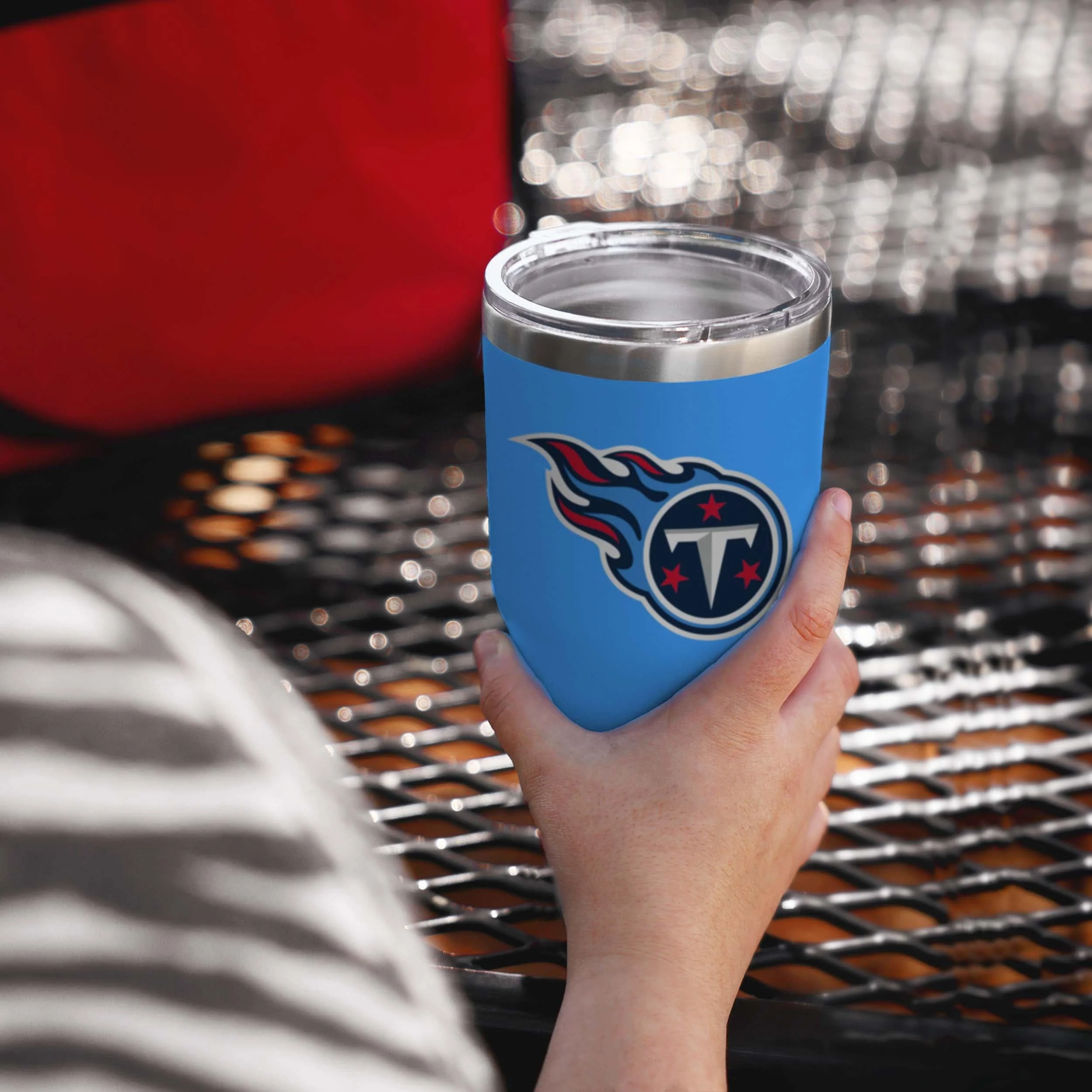 Tennessee Titans NFL Light Blue Team Logo 30 oz Tumbler - Image 2