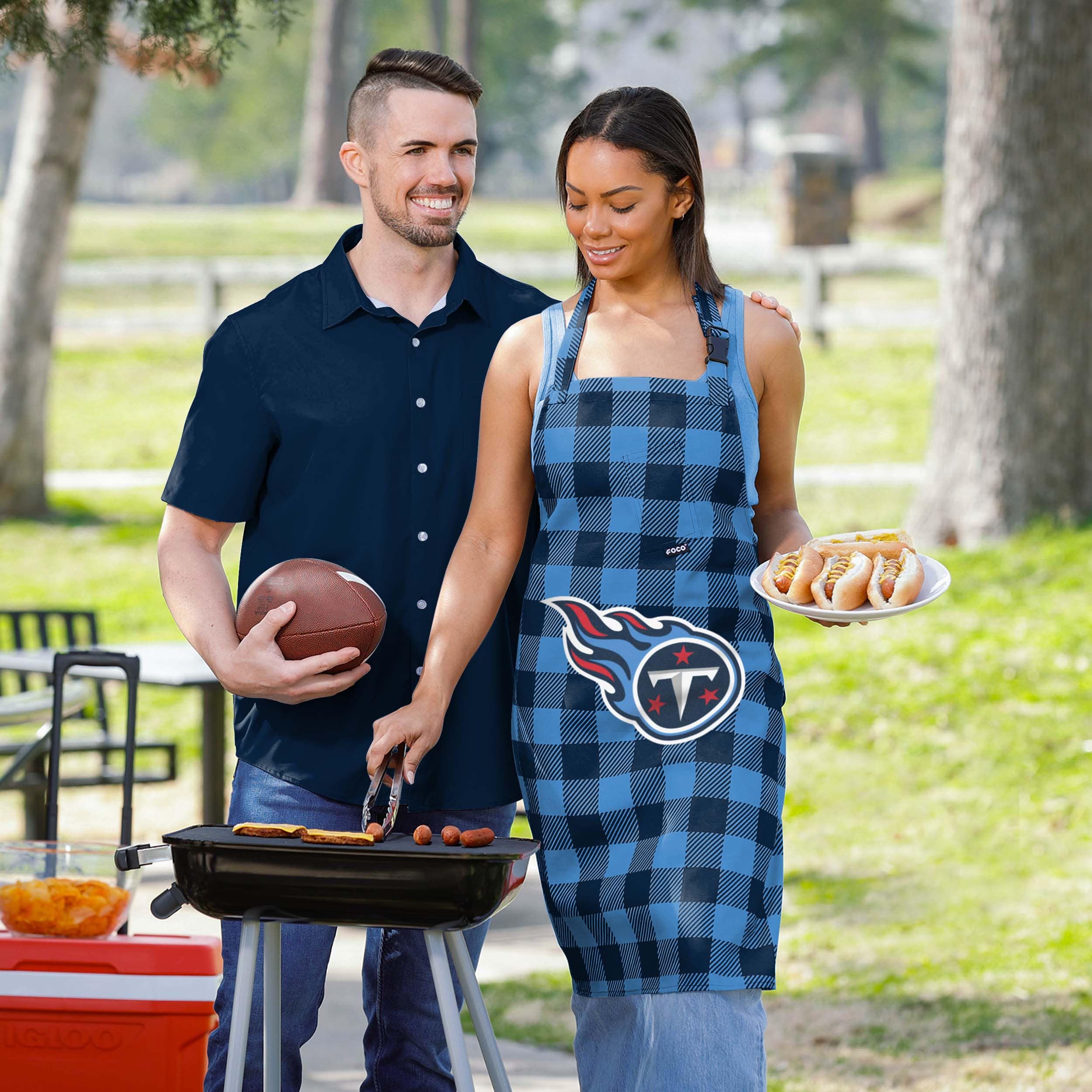 Tennessee Titans NFL Plaid Apron - Image 5