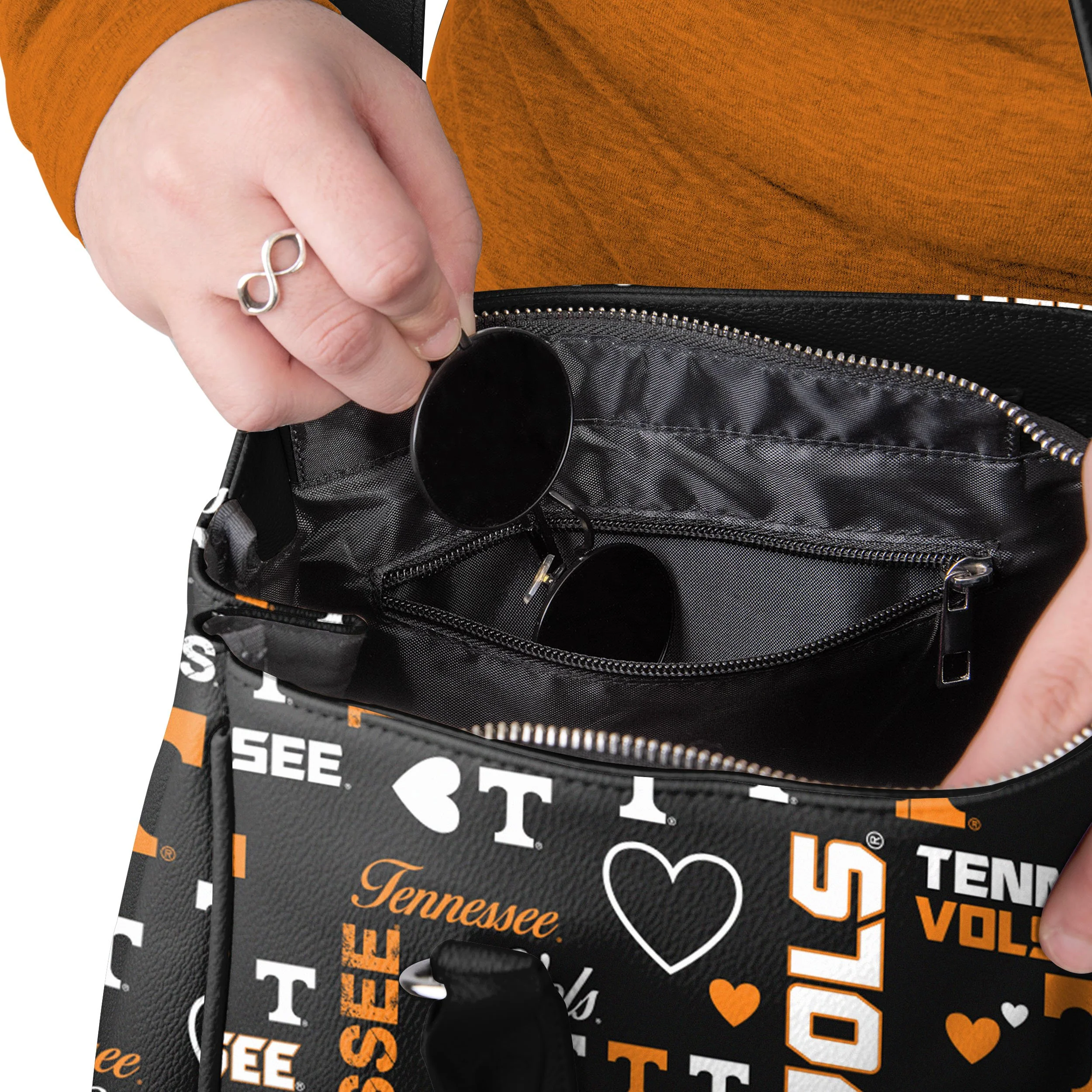 Tennessee Volunteers NCAA Logo Love Purse - Image 3