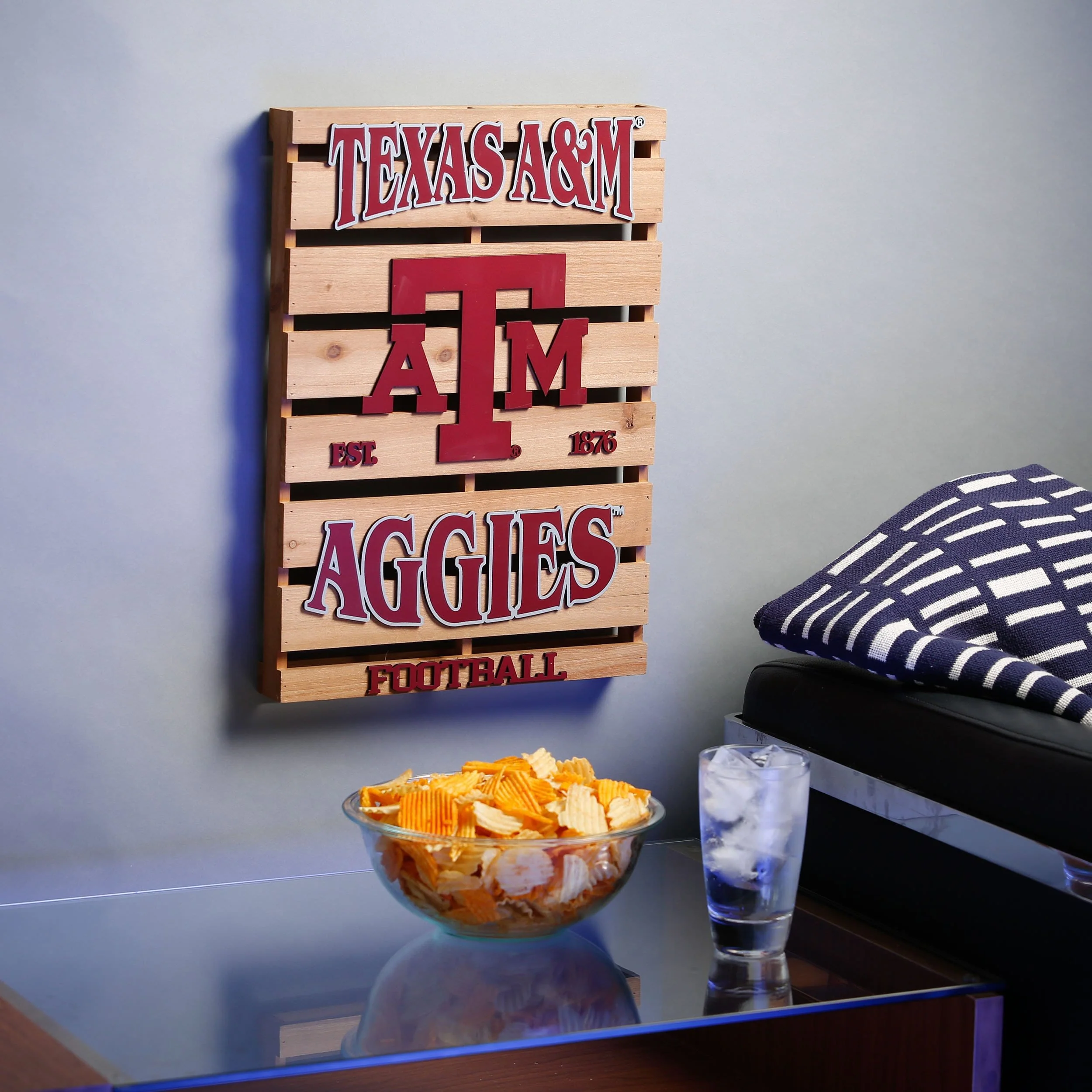 Texas A&M Aggies NCAA Wood Pallet Sign - Image 2