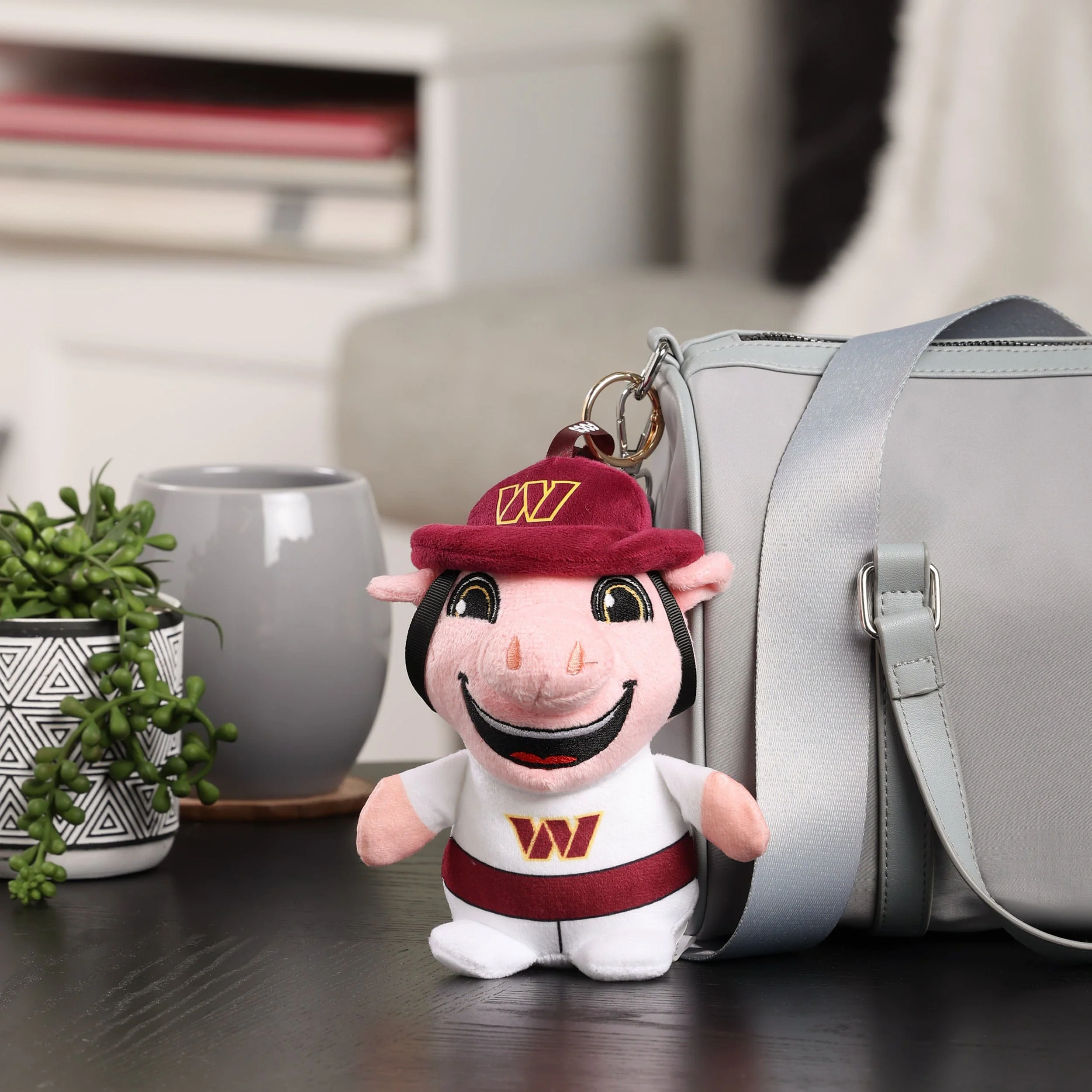 Washington Commanders NFL Plush Teamie Beanie Mascot Bag Charm Keychain - Image 2