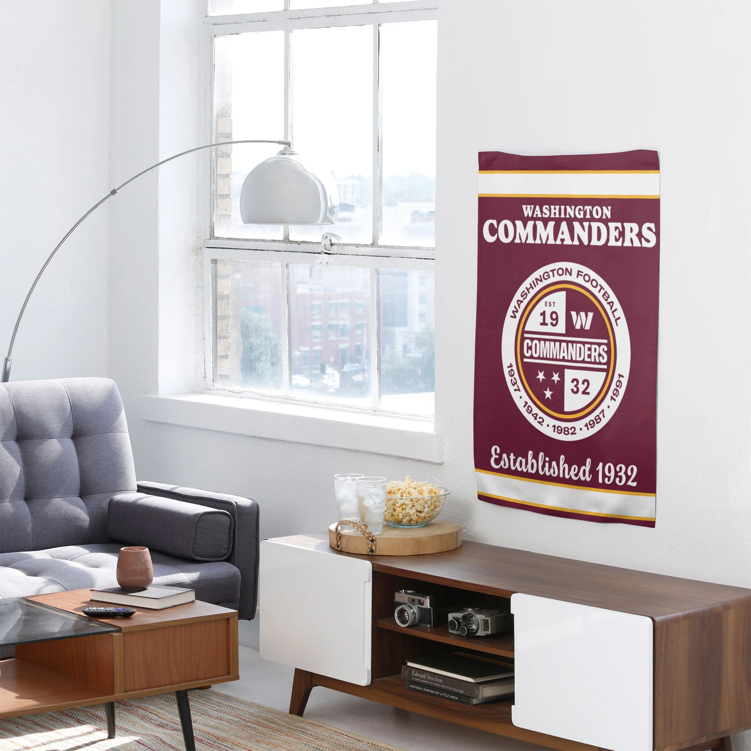 Washington Commanders NFL Vertical Retro Flag - Image 4